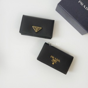 프라다 비텔로무브 그레인 똑딱이 카드 지갑 블랙 삼각로고 클래식로고 1MC122