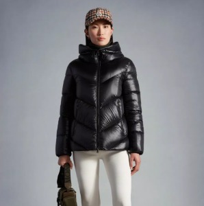 [해외] 몽클레어 샹봉 Chambon 여성 쇼트 다운 재킷